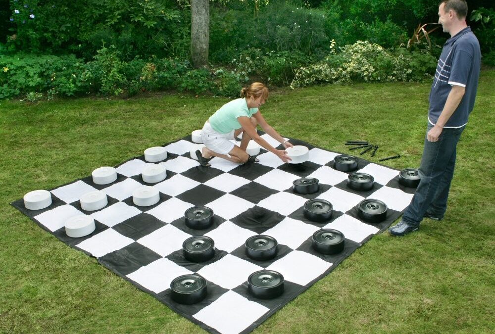 Giant Checkers